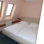 Motel Osecek Guest house *