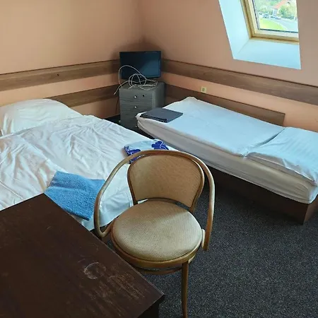 Motel Osecek בית הארחה Osecek